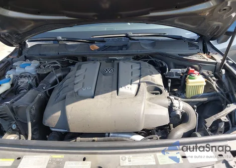 2014 Volkswagen Touareg Tdi Executive из США, поврежденный, VIN WVGEP9BP2ED010847